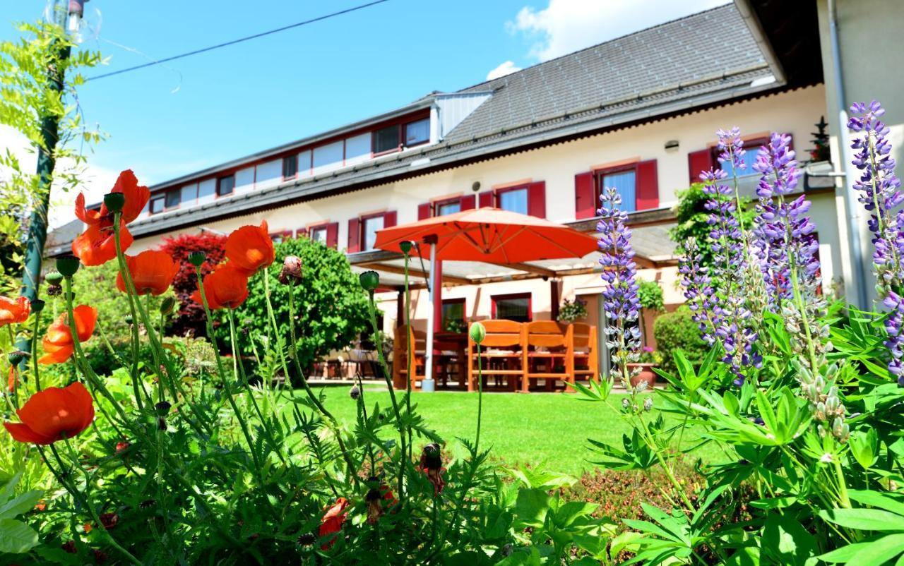 Gasthaus-Gostisce-Trattoria Ogris Hotel Ludmannsdorf Bagian luar foto